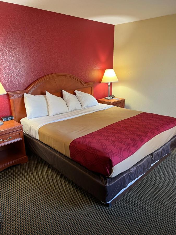 Express Inn & Suites Decatur Zewnętrze zdjęcie